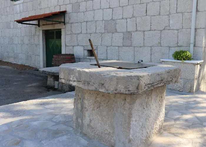 Luxury Stone Matijevic Blato na Cetini